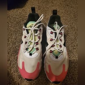 Nike Air Max 270 React